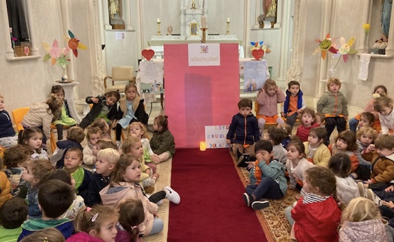 Célébration de rentrée pour les Maternelles